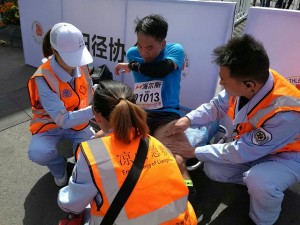 宁南县人民医院圆满完成西昌邛海湿地国际马拉松赛医疗保障